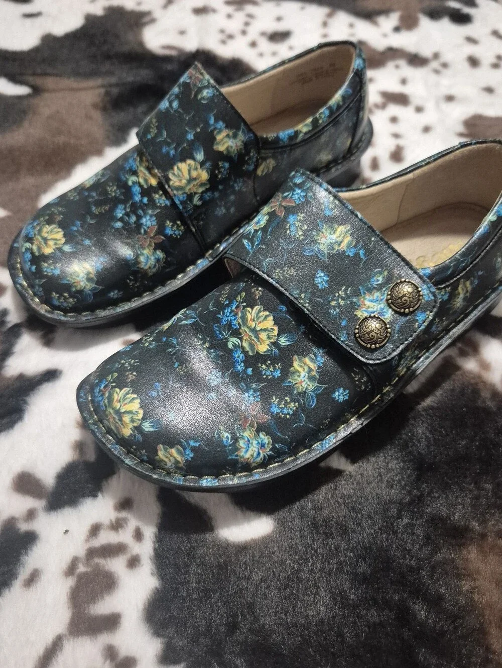 Alegria Black Floral Slip-On Loafers with Yellow & Blue Accents Shoes..Size:38